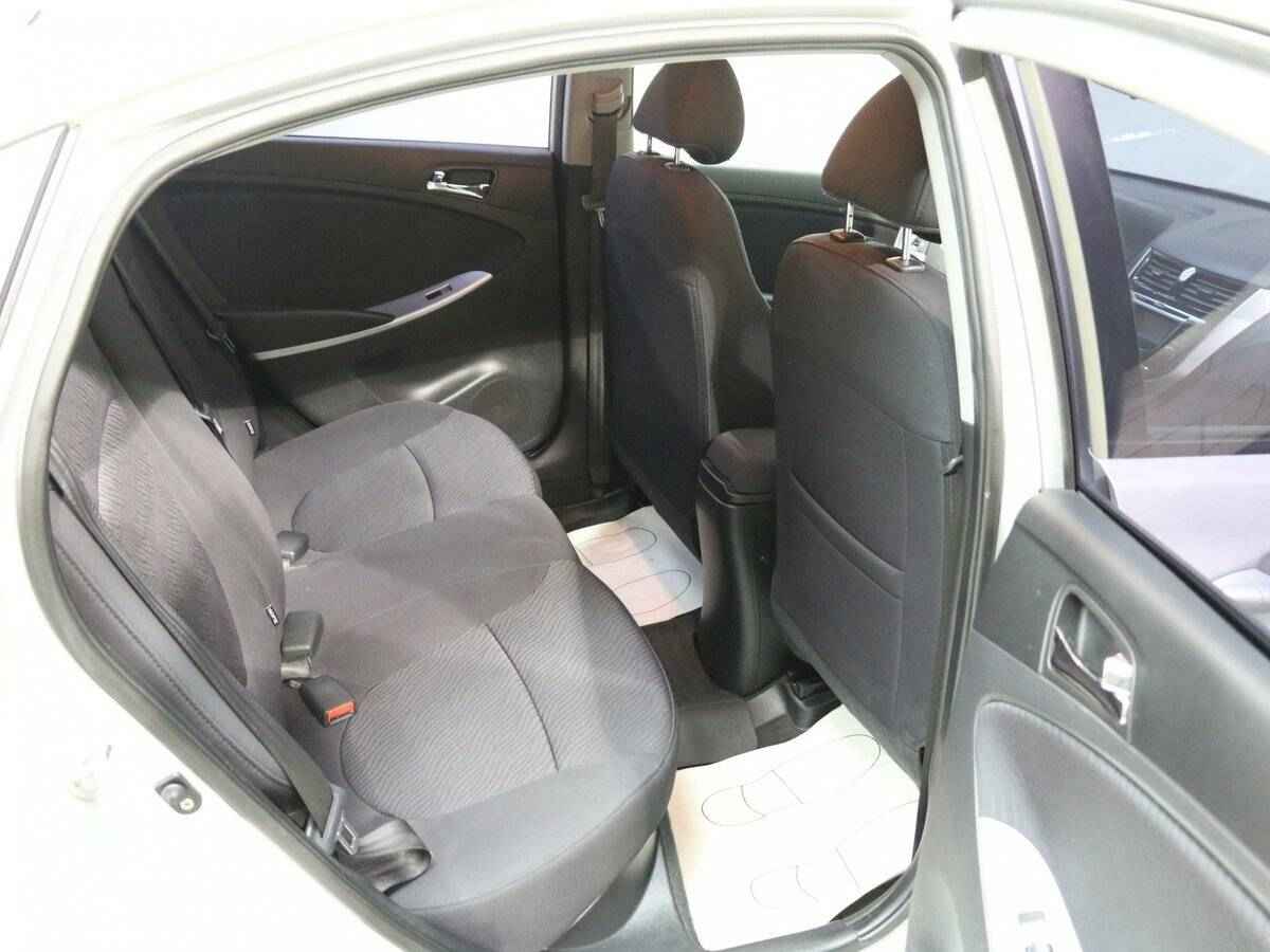 Hyundai Solaris, I Рестайлинг