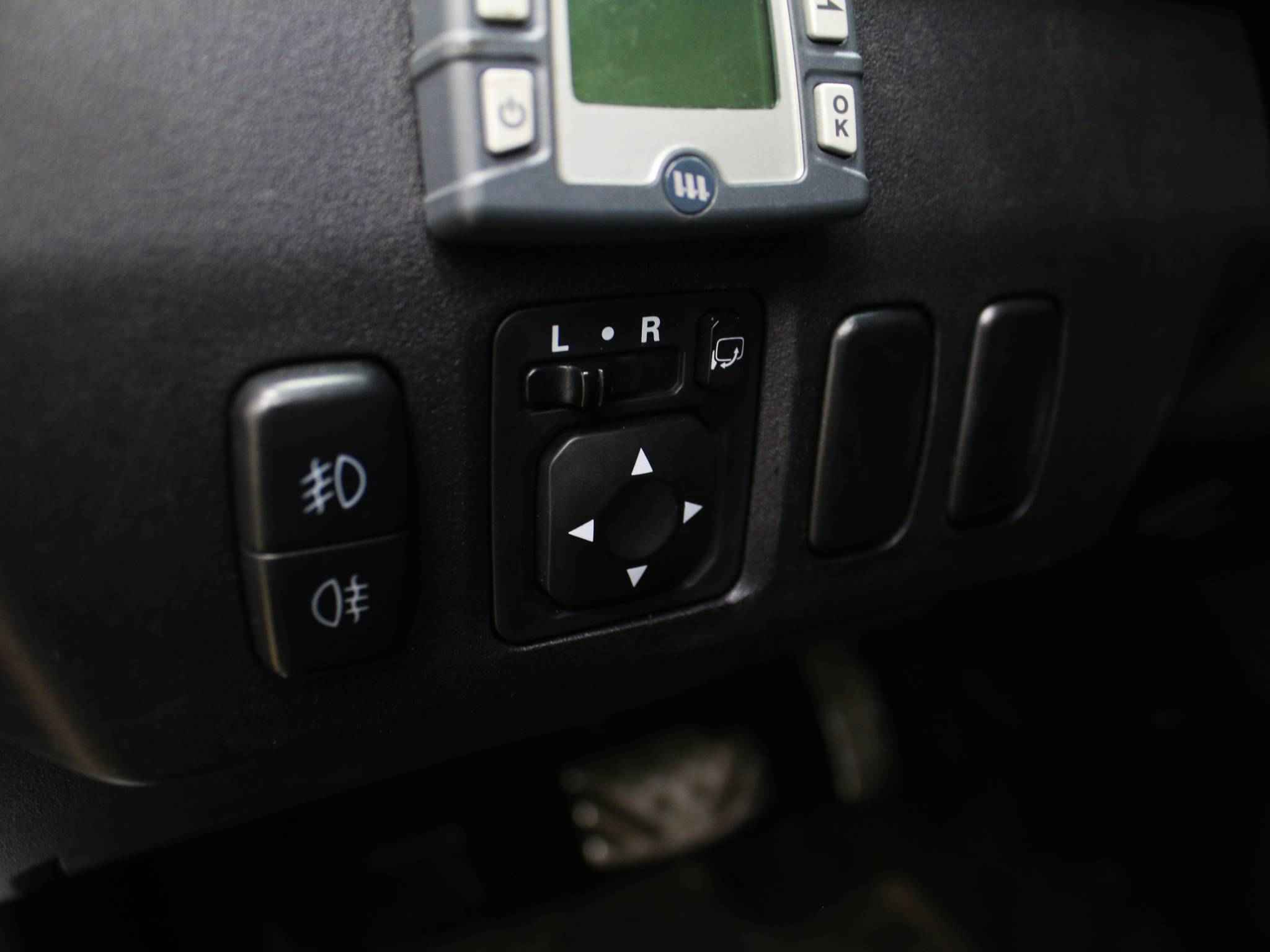 Mitsubishi Pajero, IV