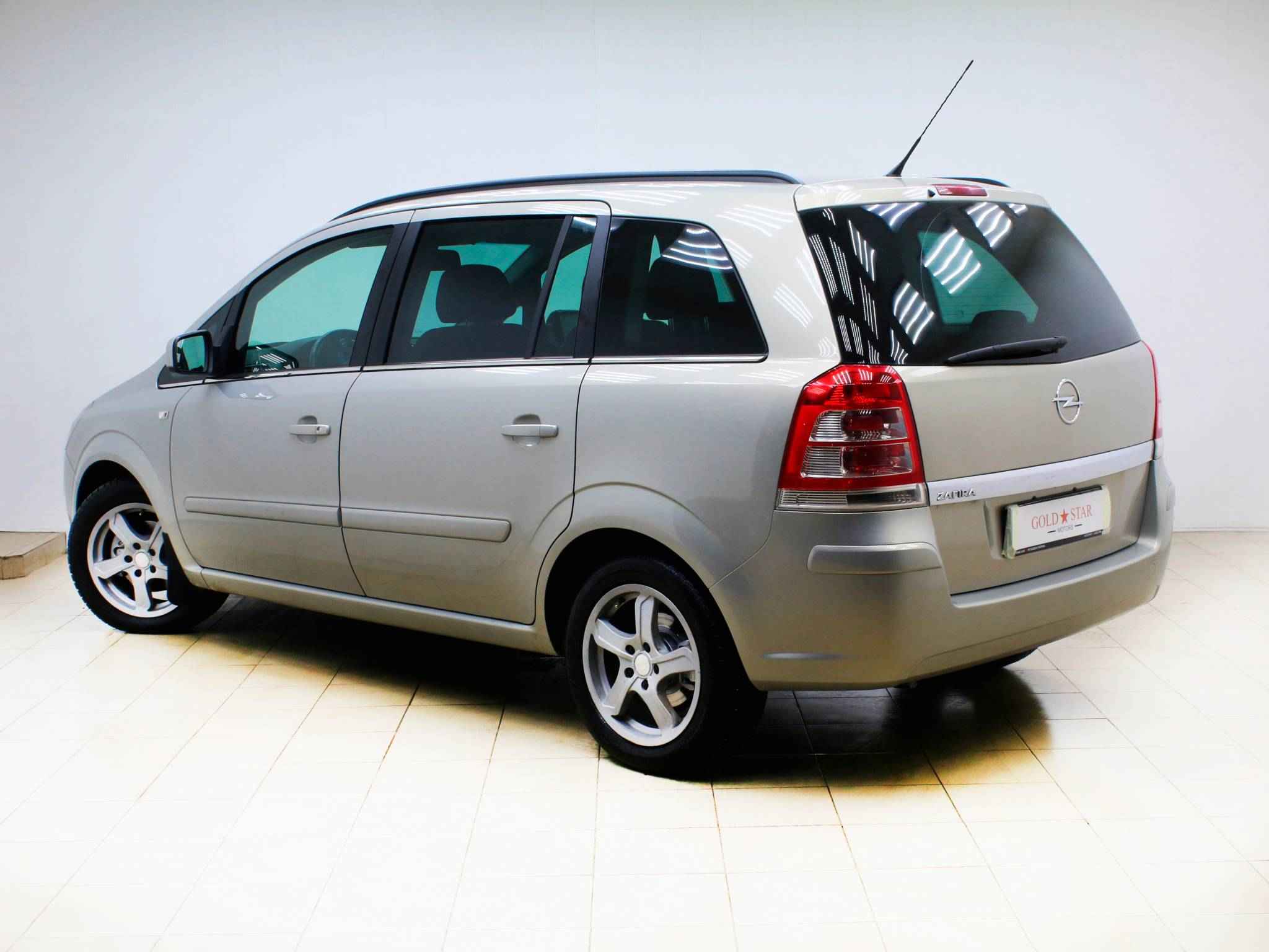 Opel Zafira, B Рестайлинг