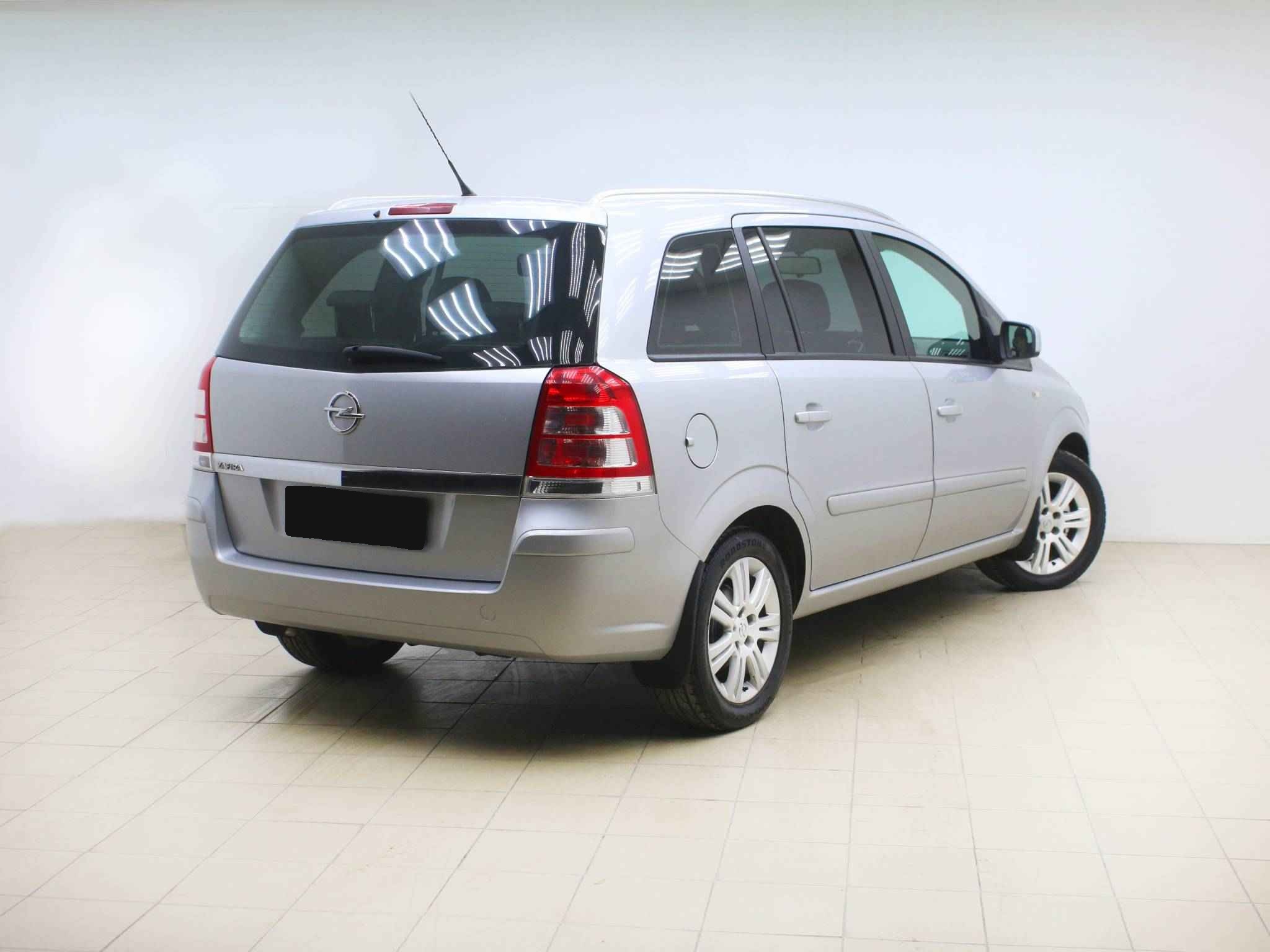 Opel Zafira, B Рестайлинг