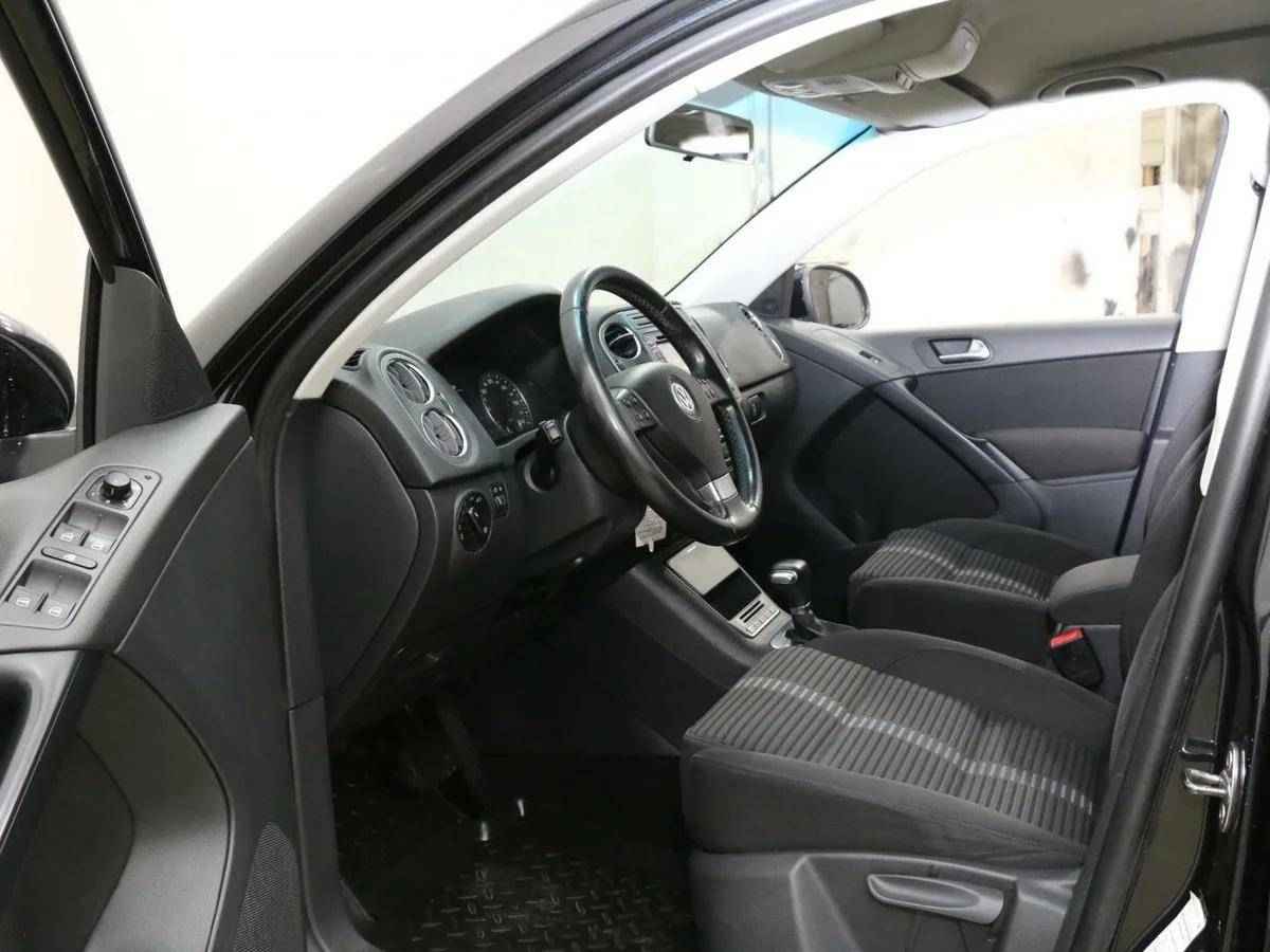 Volkswagen Tiguan, I