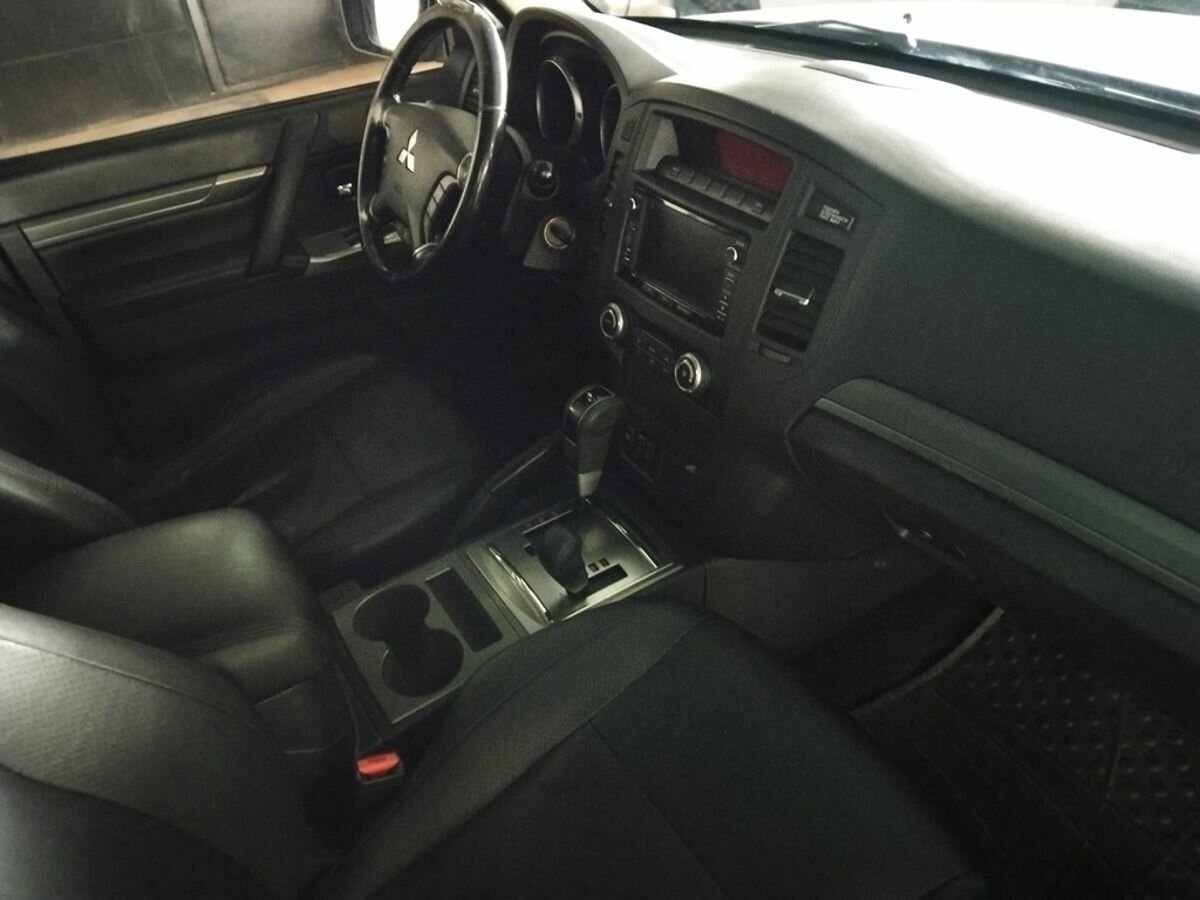 Mitsubishi Pajero, 2013