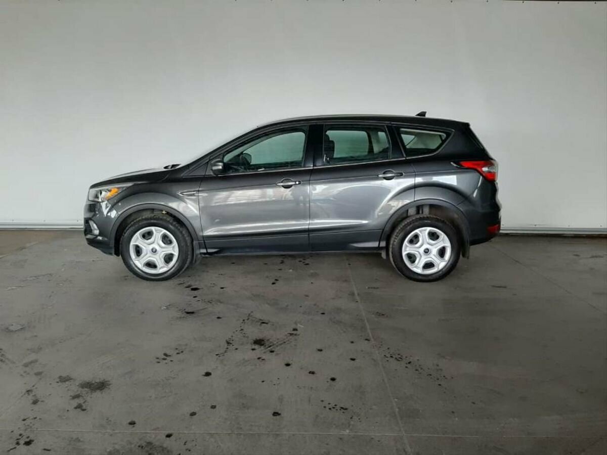 Ford Kuga, 2016