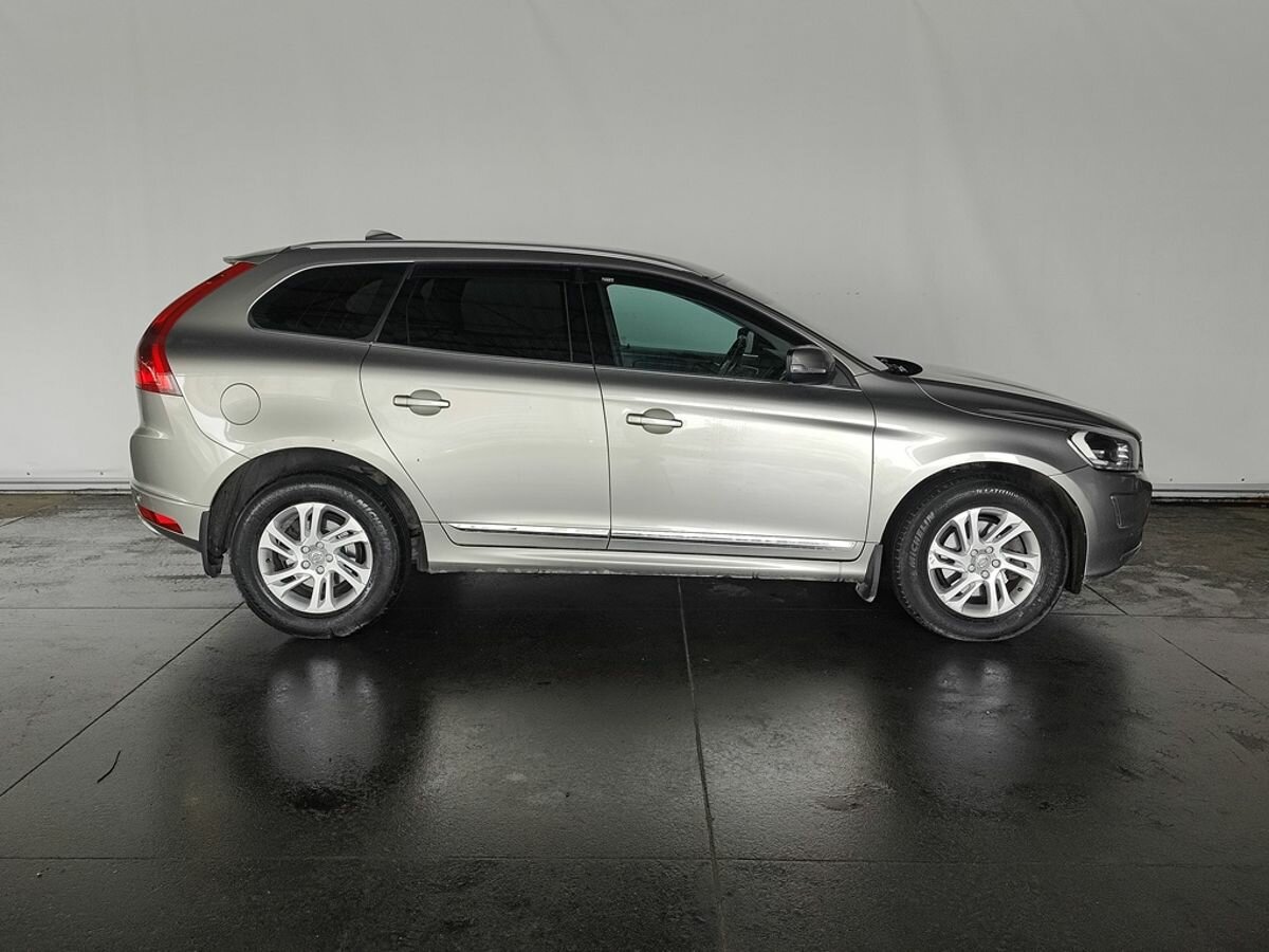 Volvo XC60, 2015
