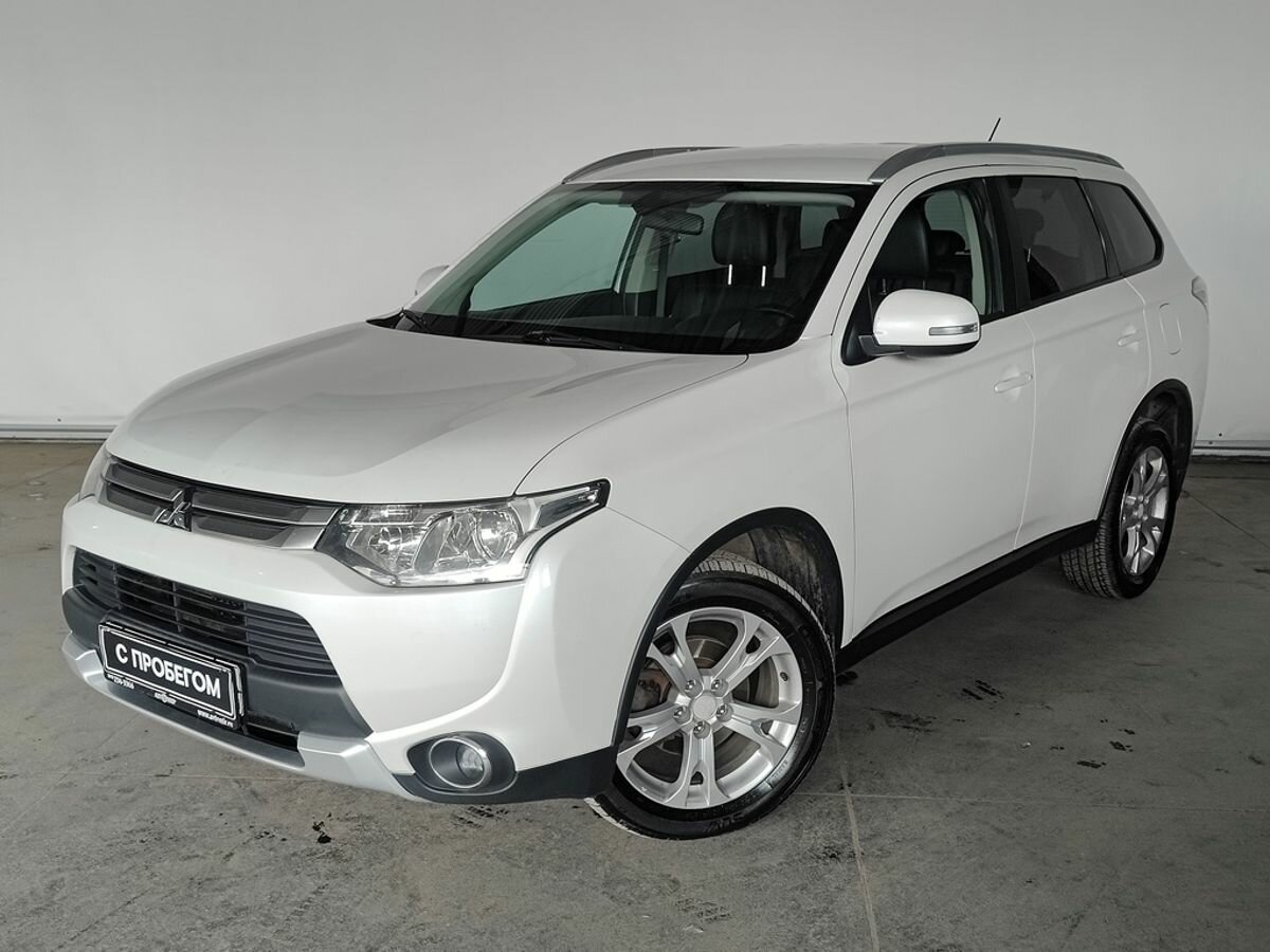 Mitsubishi Outlander, 2014